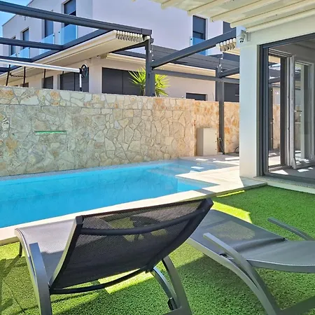 Ferienhaus Lotta By Interhome Mandre