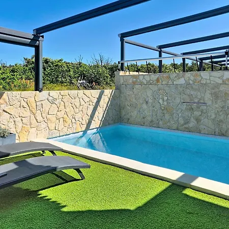 Lotta By Interhome