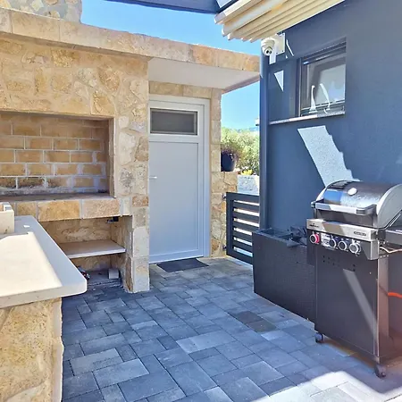 Ferienhaus Lotta By Interhome *